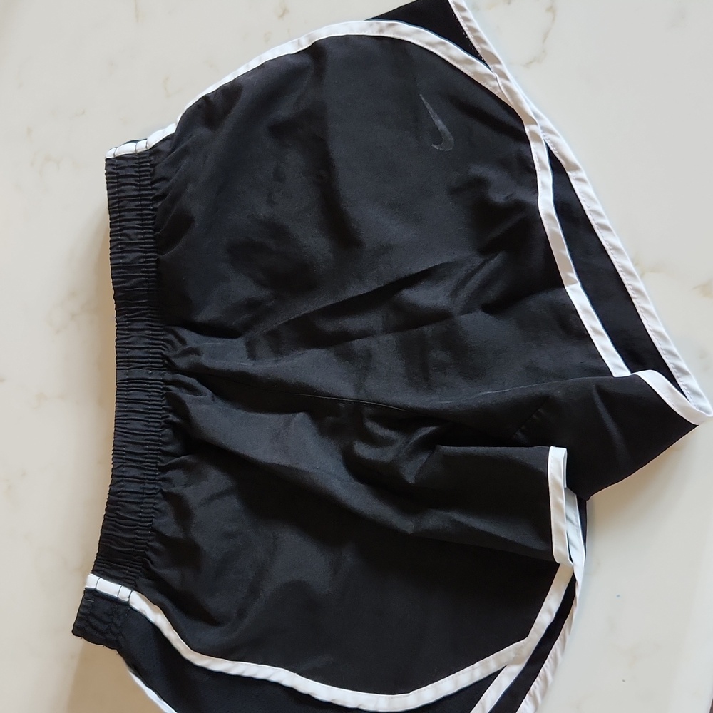 Girls Dri-Fit nike black shorts